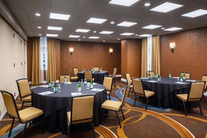 Meeting facility