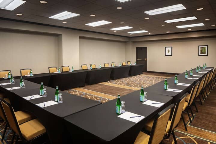 Meeting facility